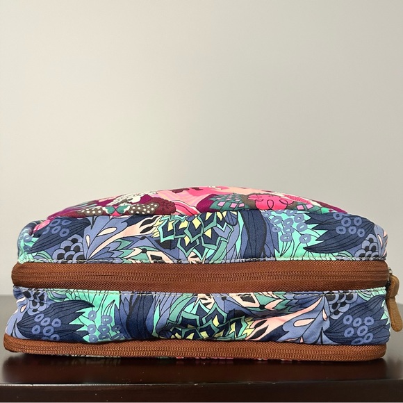 Maaji Large Cosmetic Make-up Travel Bag - 2 Zipper Compartments VGUC - Picture 6 of 12